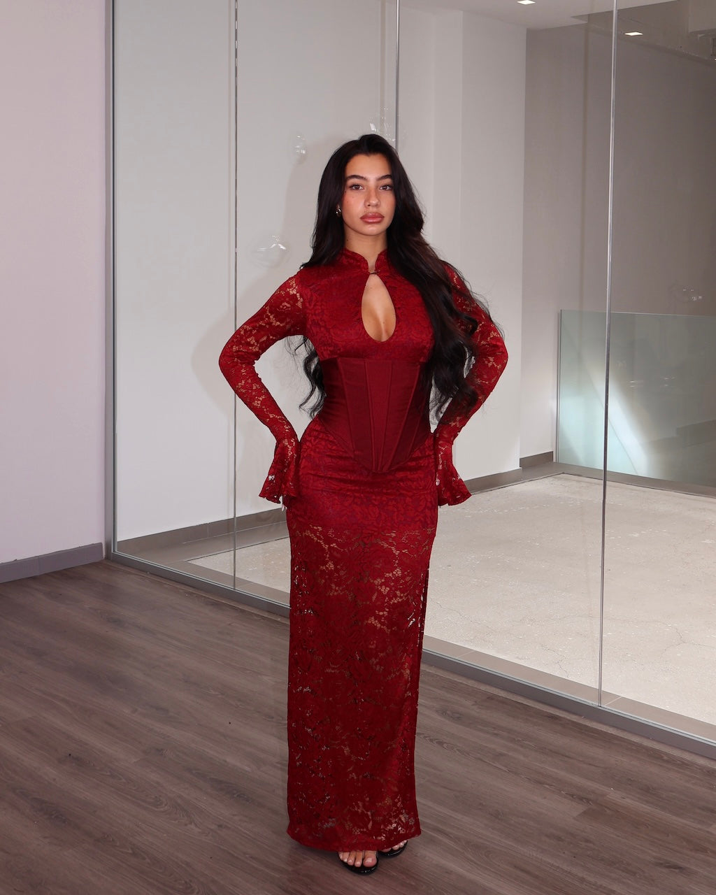 VESTIDO ELEGANTE PARA EL ALMA