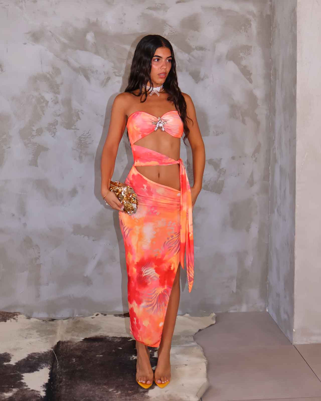 DRESS UNVRSL