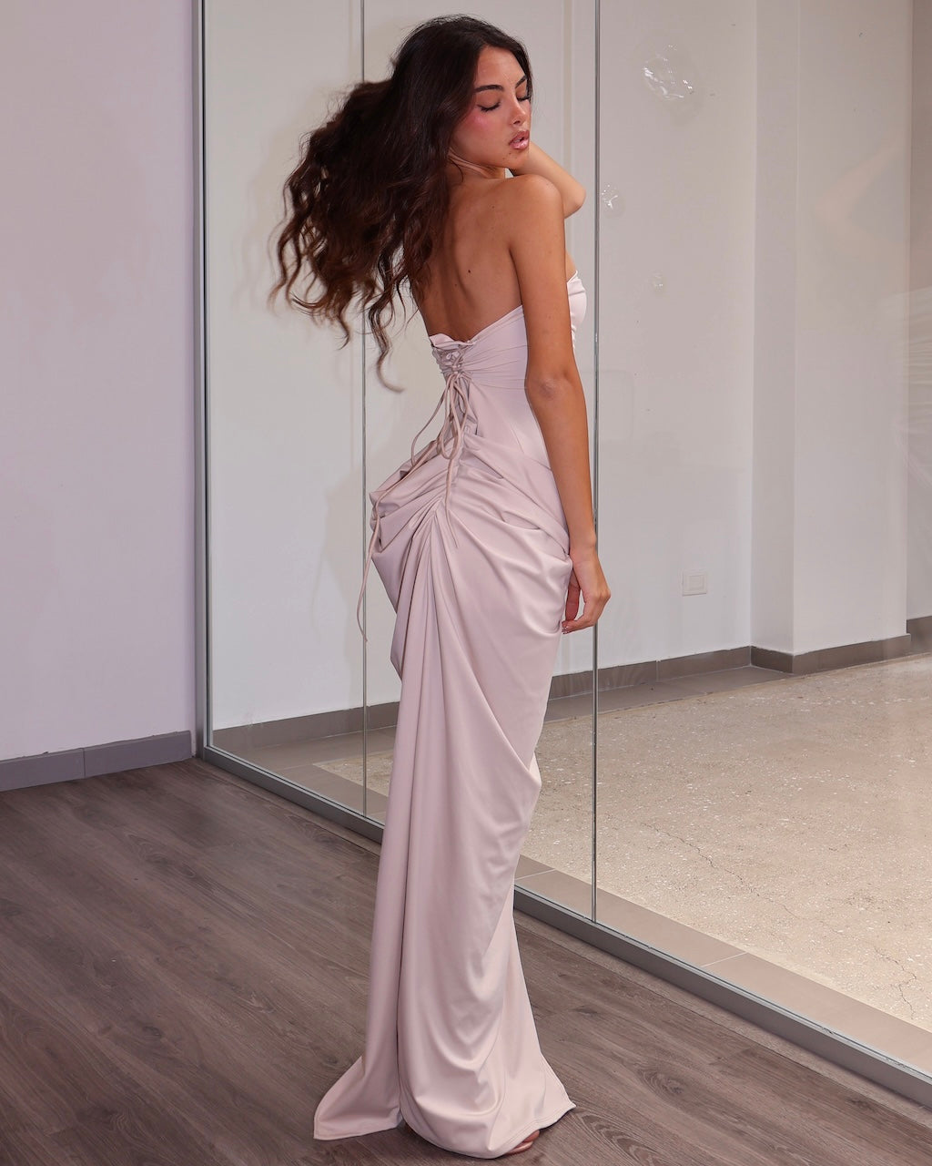 DRESS FAIR