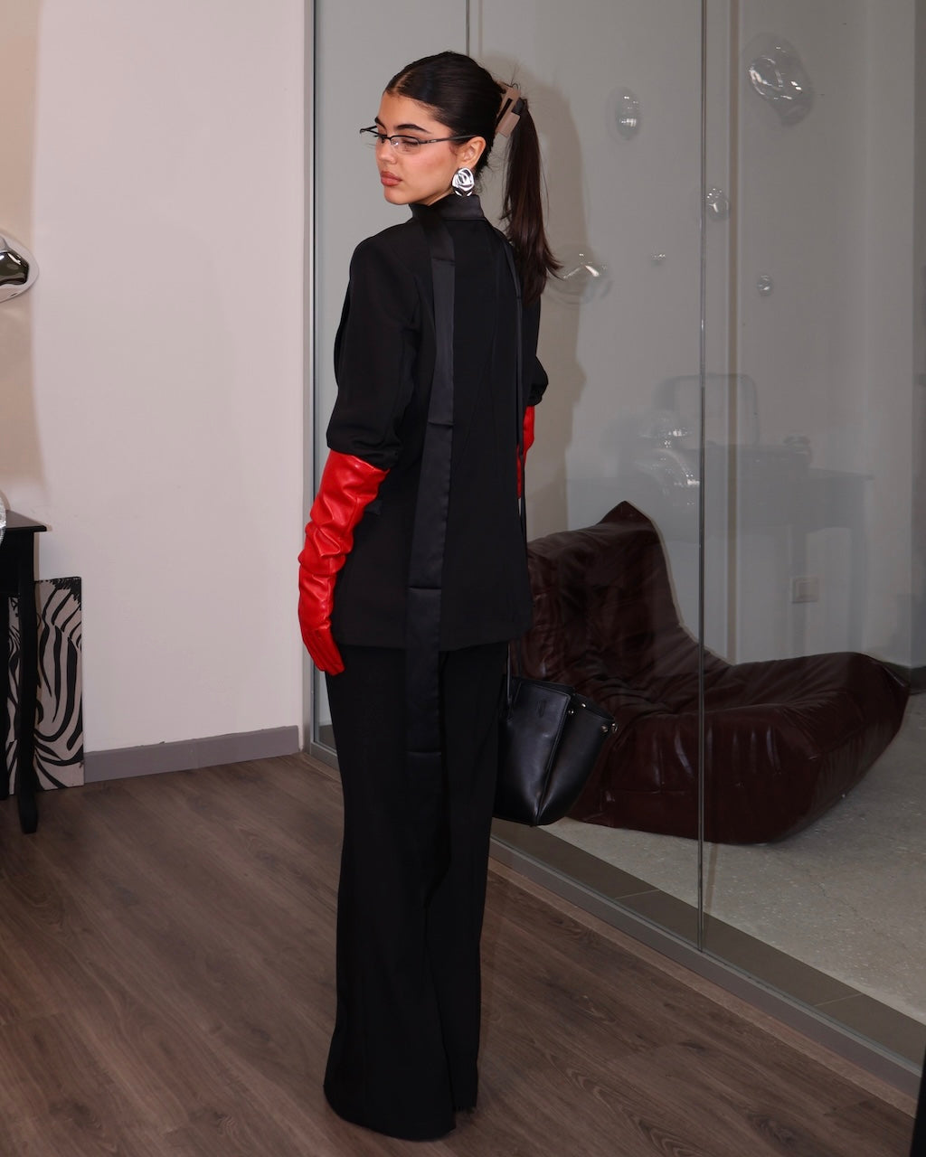 TRAJE SASTRE IMPACTO