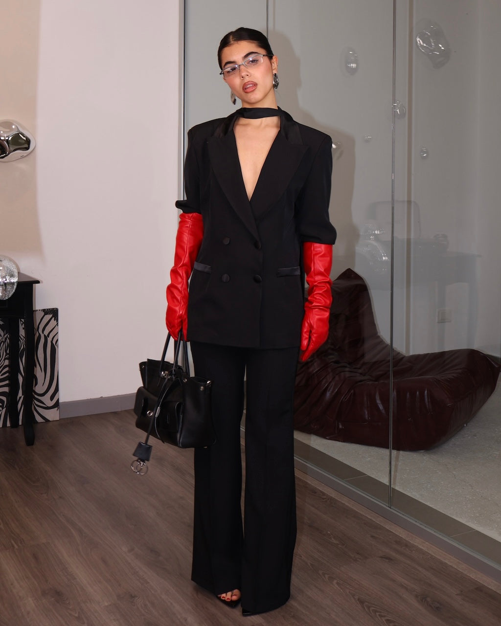 TRAJE SASTRE IMPACTO