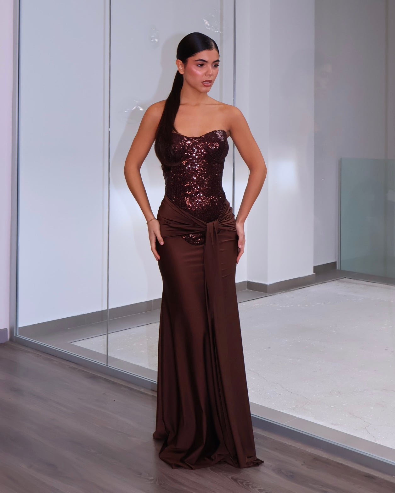 Dress Valentine marrone