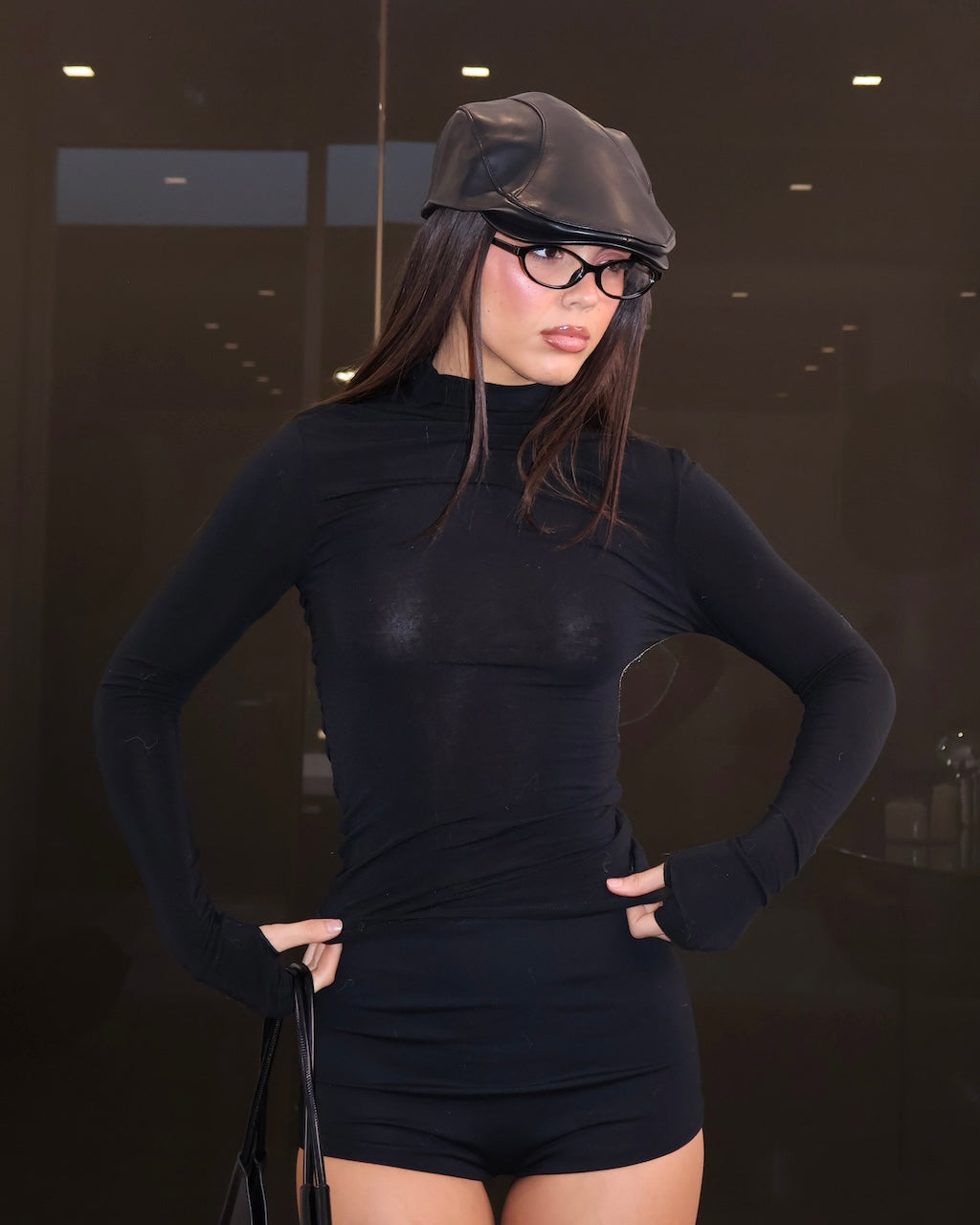 MAGLIA NON SIAMO UGUALI NERO