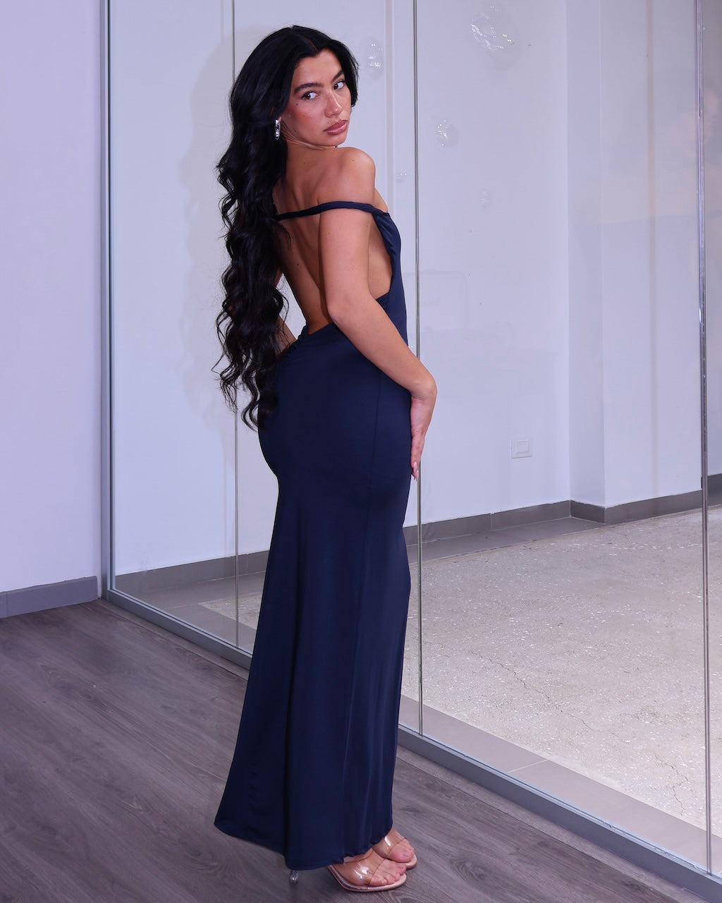 DRESS TRACE