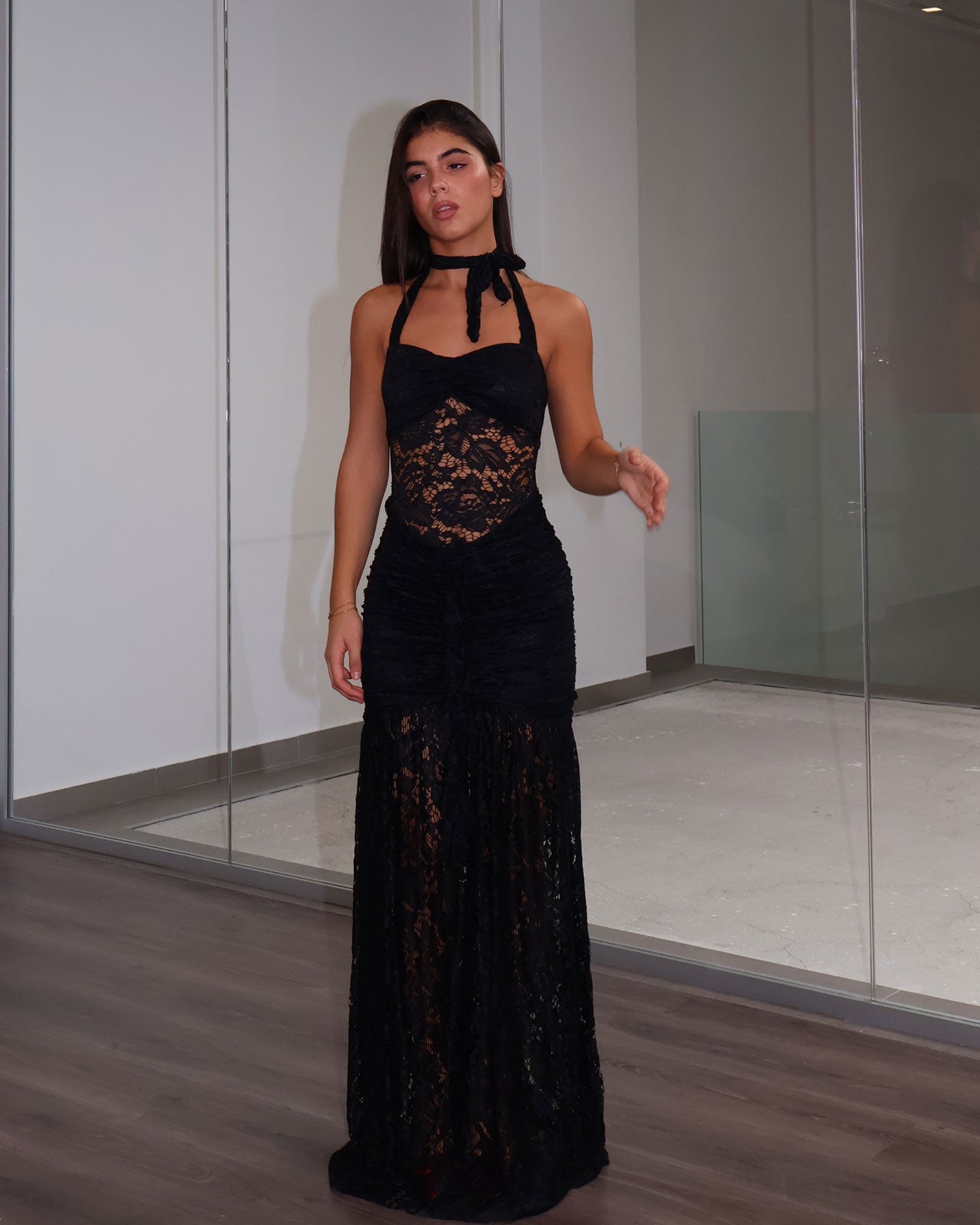 DRESS LUXE