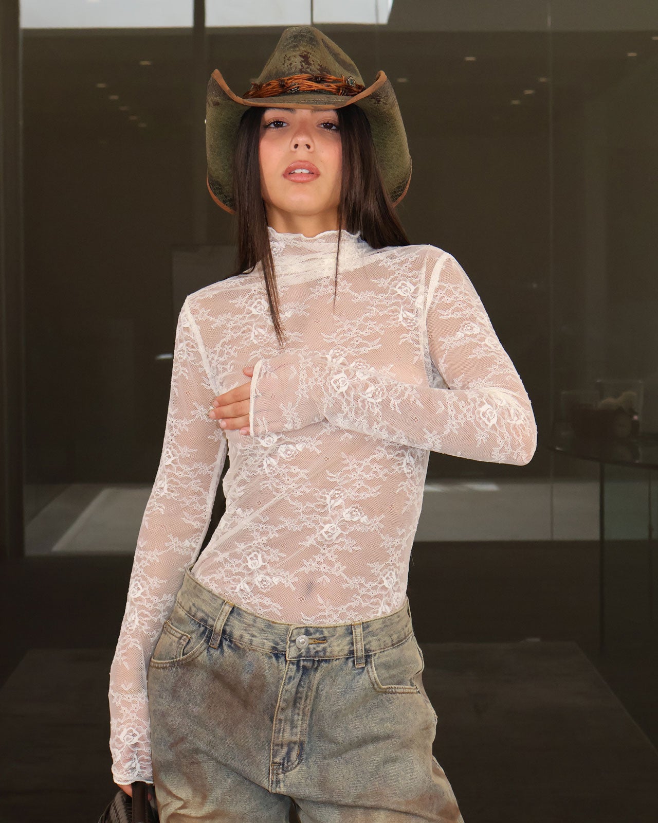 MAGLIA MACRAME’ TRASPARENTE BIANCO