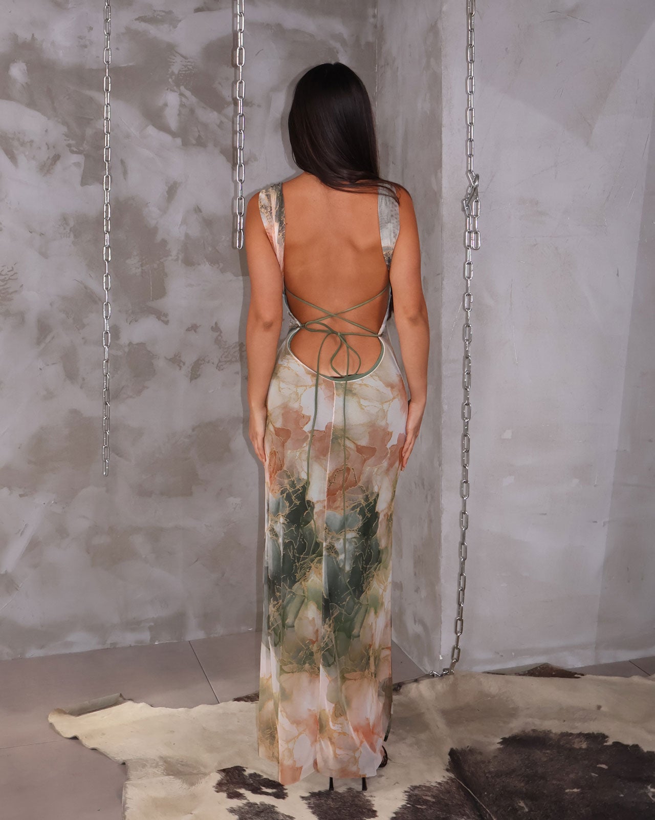 DRESS REINCARNATION