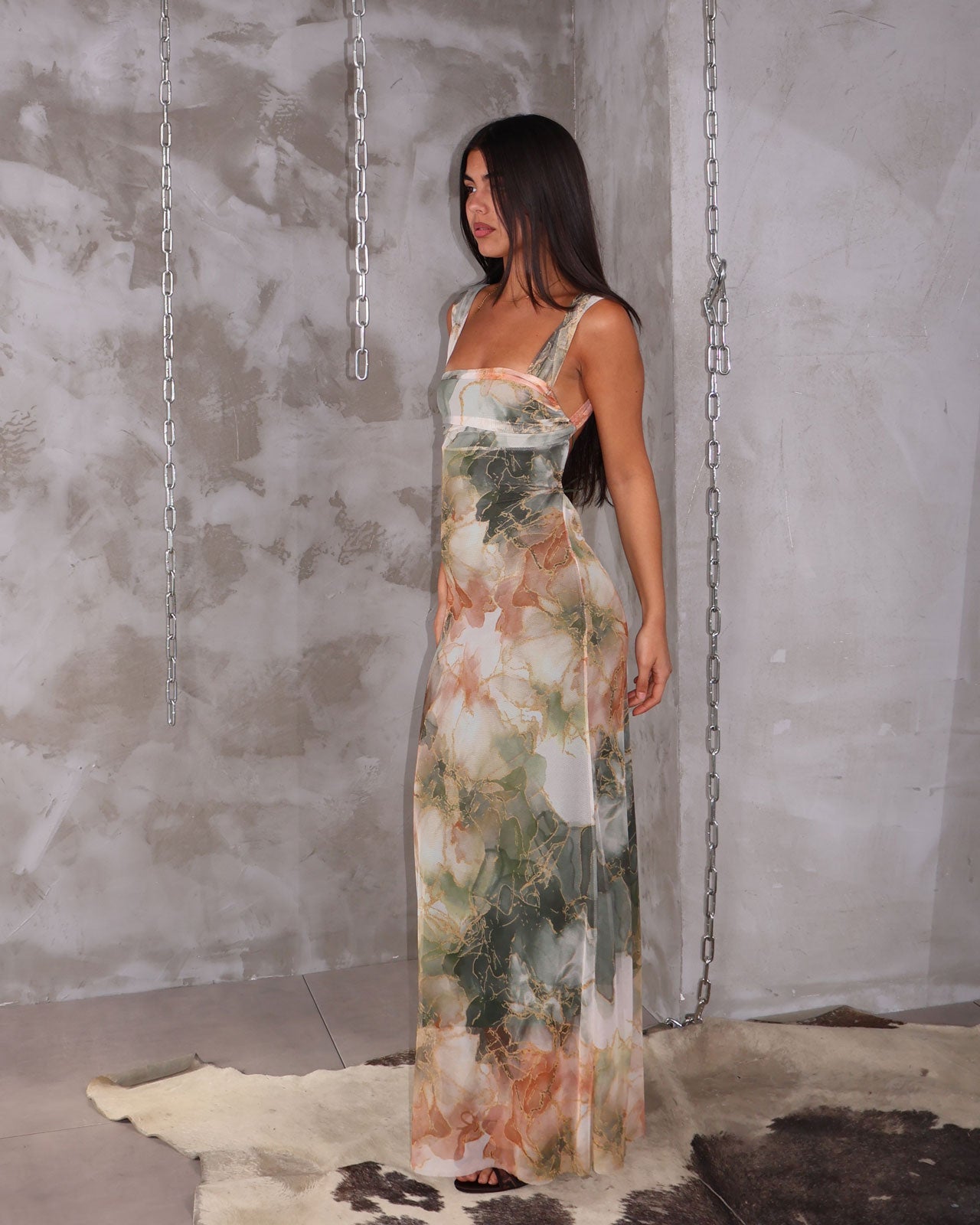 DRESS REINCARNATION