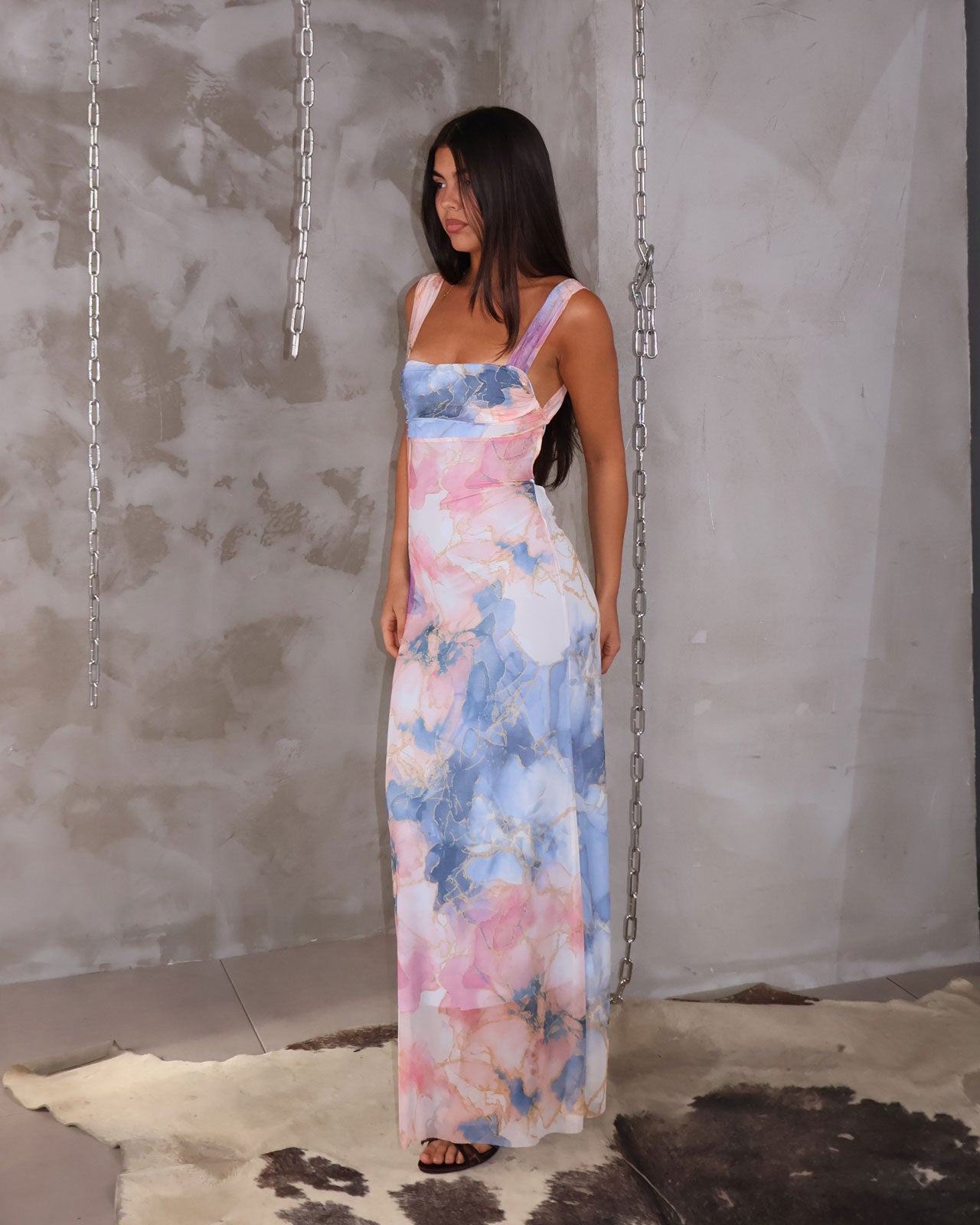 DRESS REINCARNATION