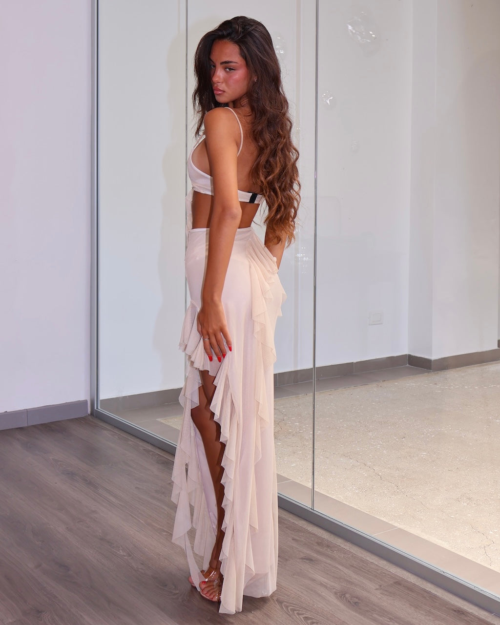 DRESS VANITY