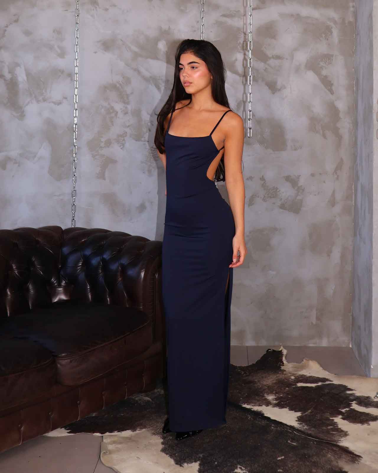 DRESS ESSENCE