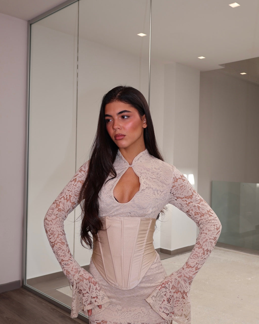 VESTIDO ELEGANTE PARA EL ALMA