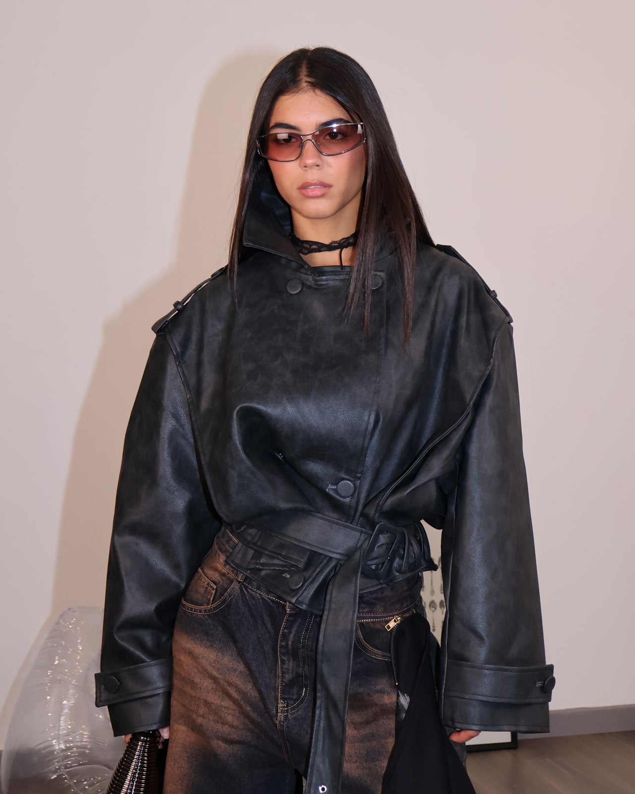 CHAQUETA DE TEMPORADA SUSPENDIDA NEGRA