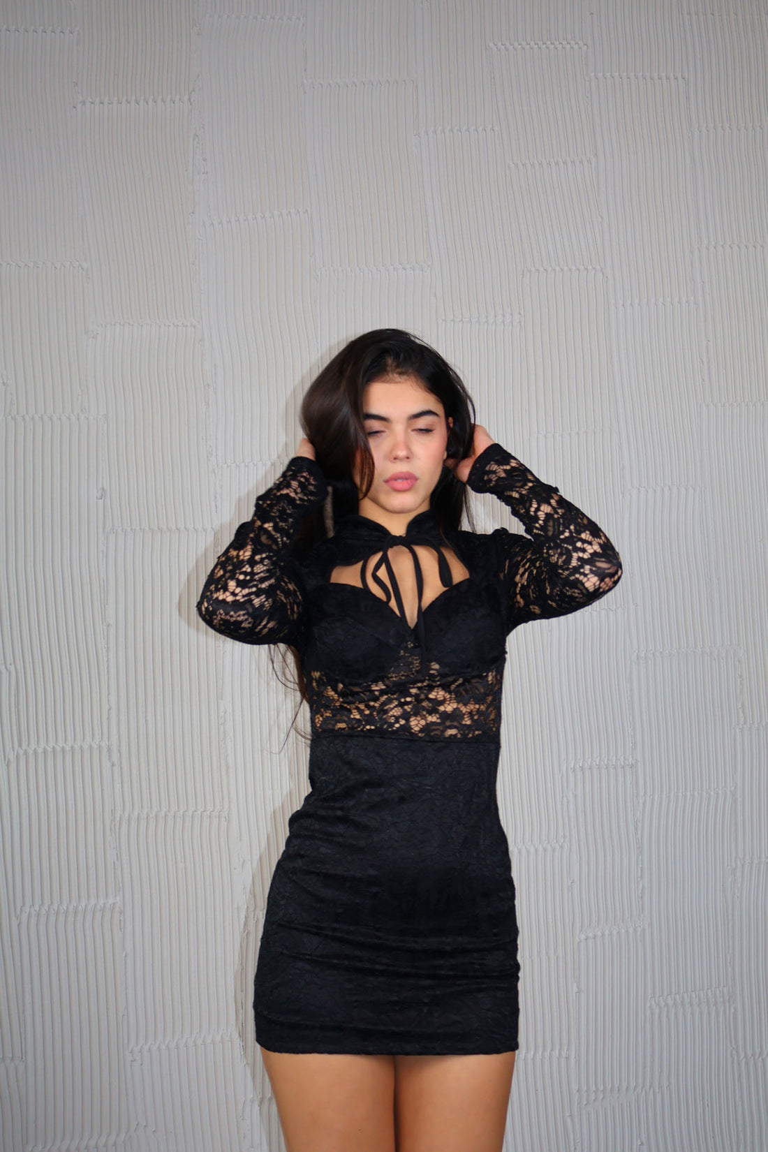 MINI DRESS NECK MACRAME NERO