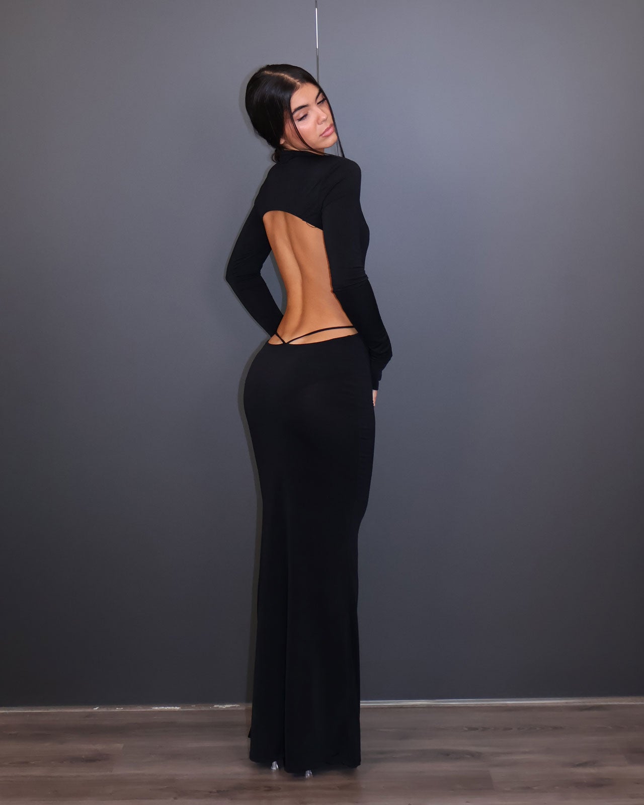 DRESS DON’T STOP