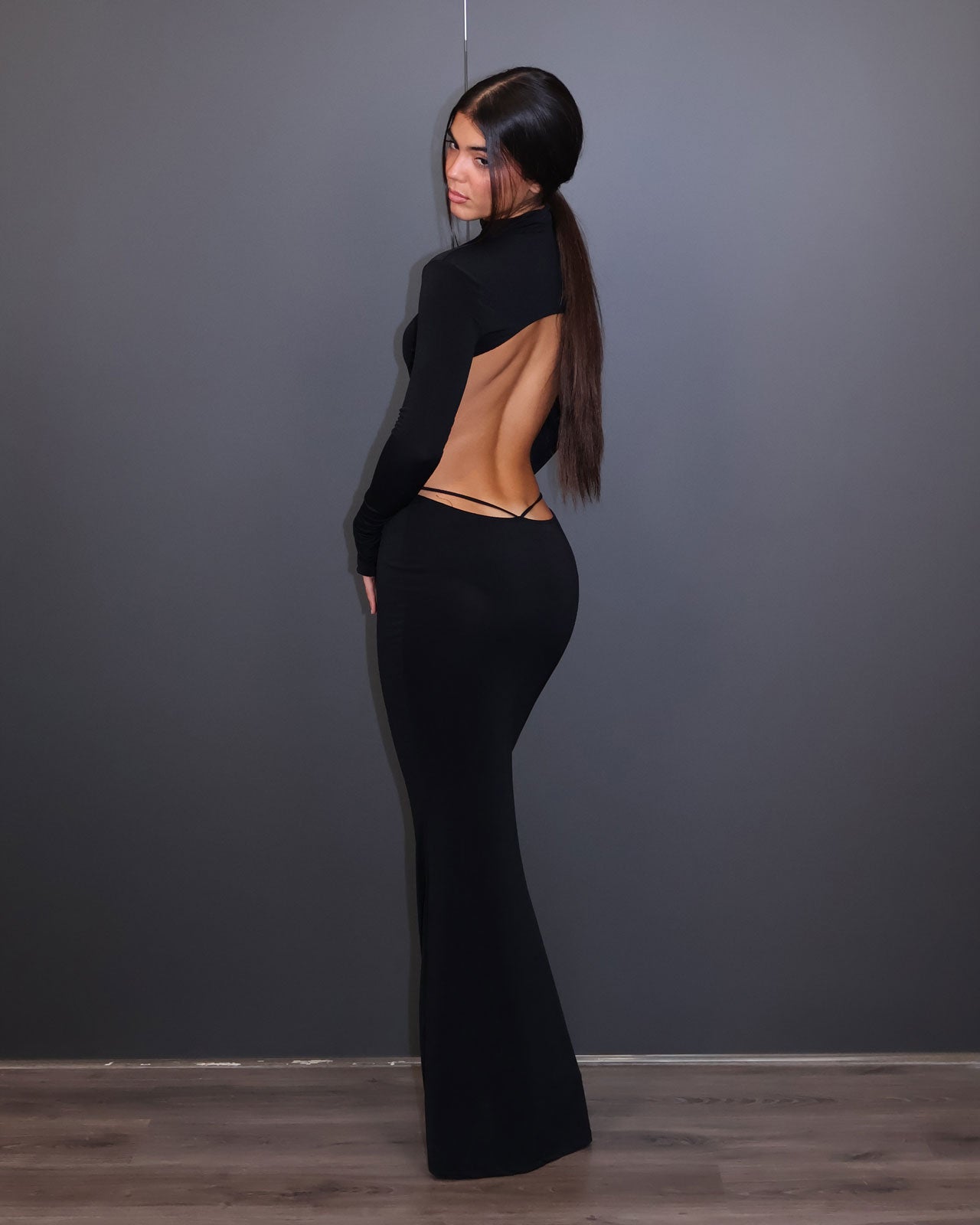 DRESS DON’T STOP