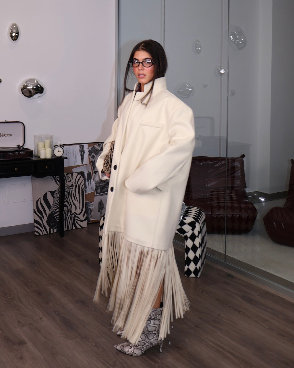 JACKET CON FRANGE BEIGE
