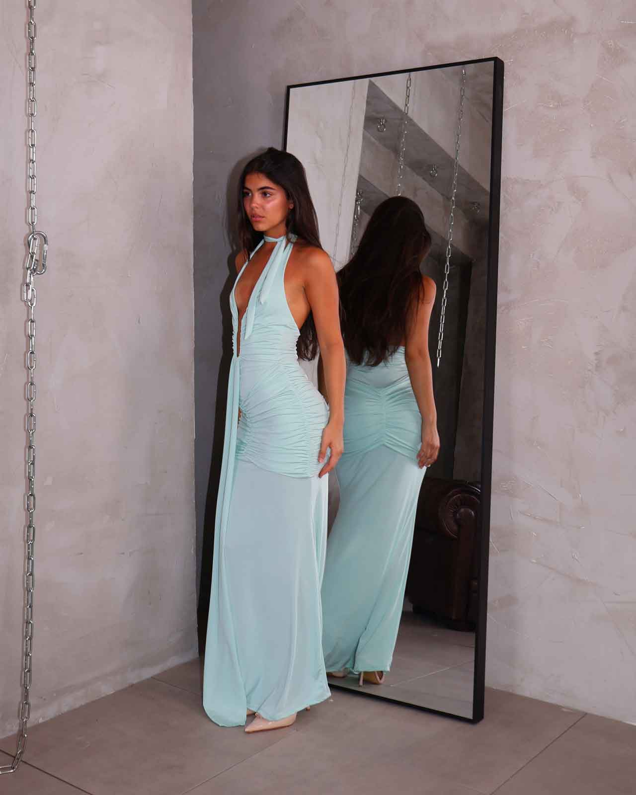 DRESS OR DRESS