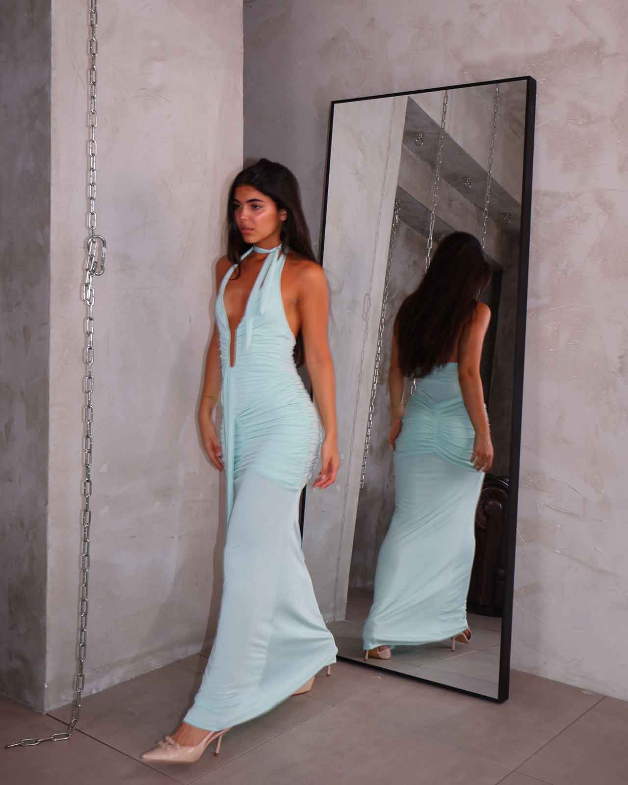DRESS OR DRESS
