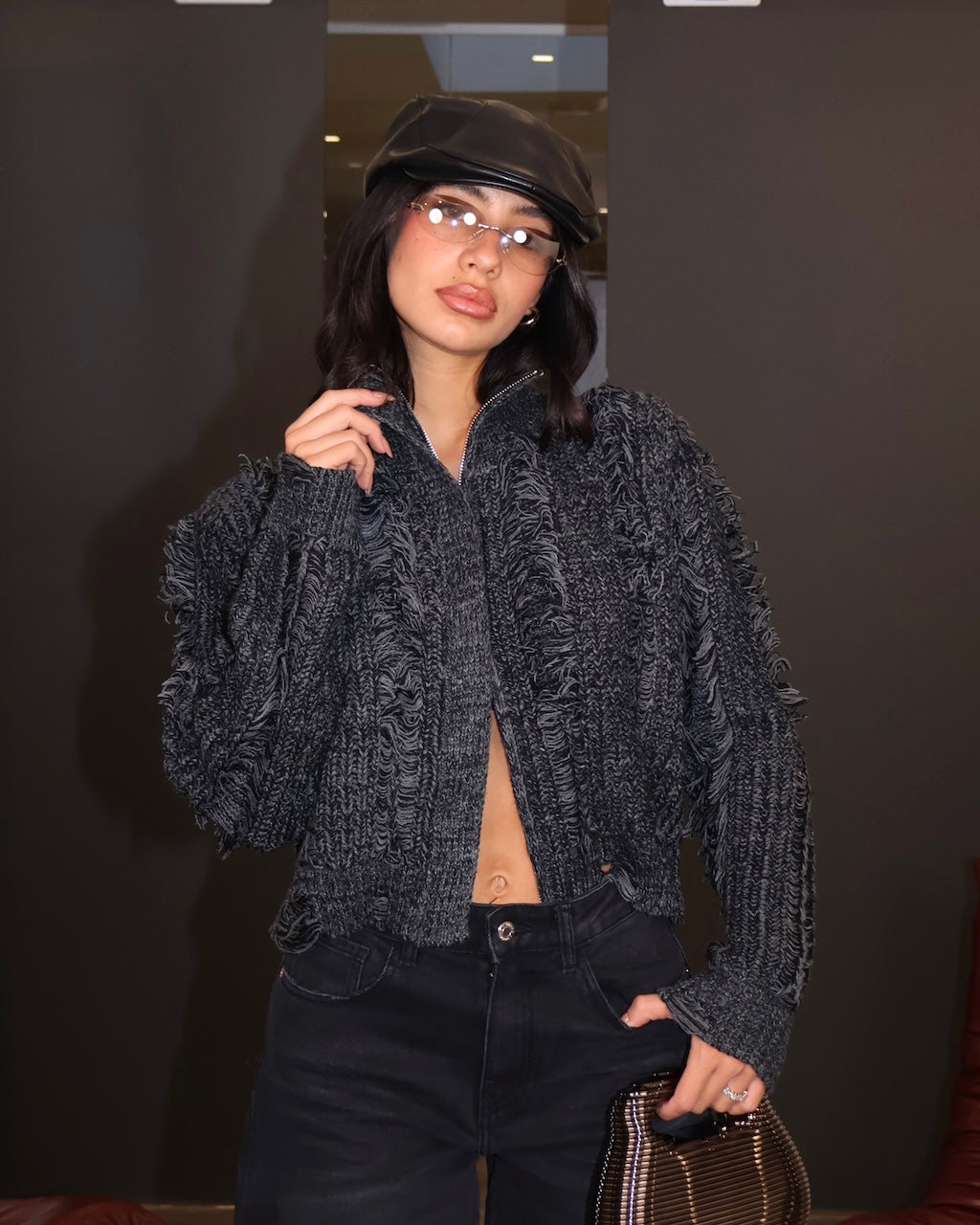 PULL AGO E FILO GRIGIO