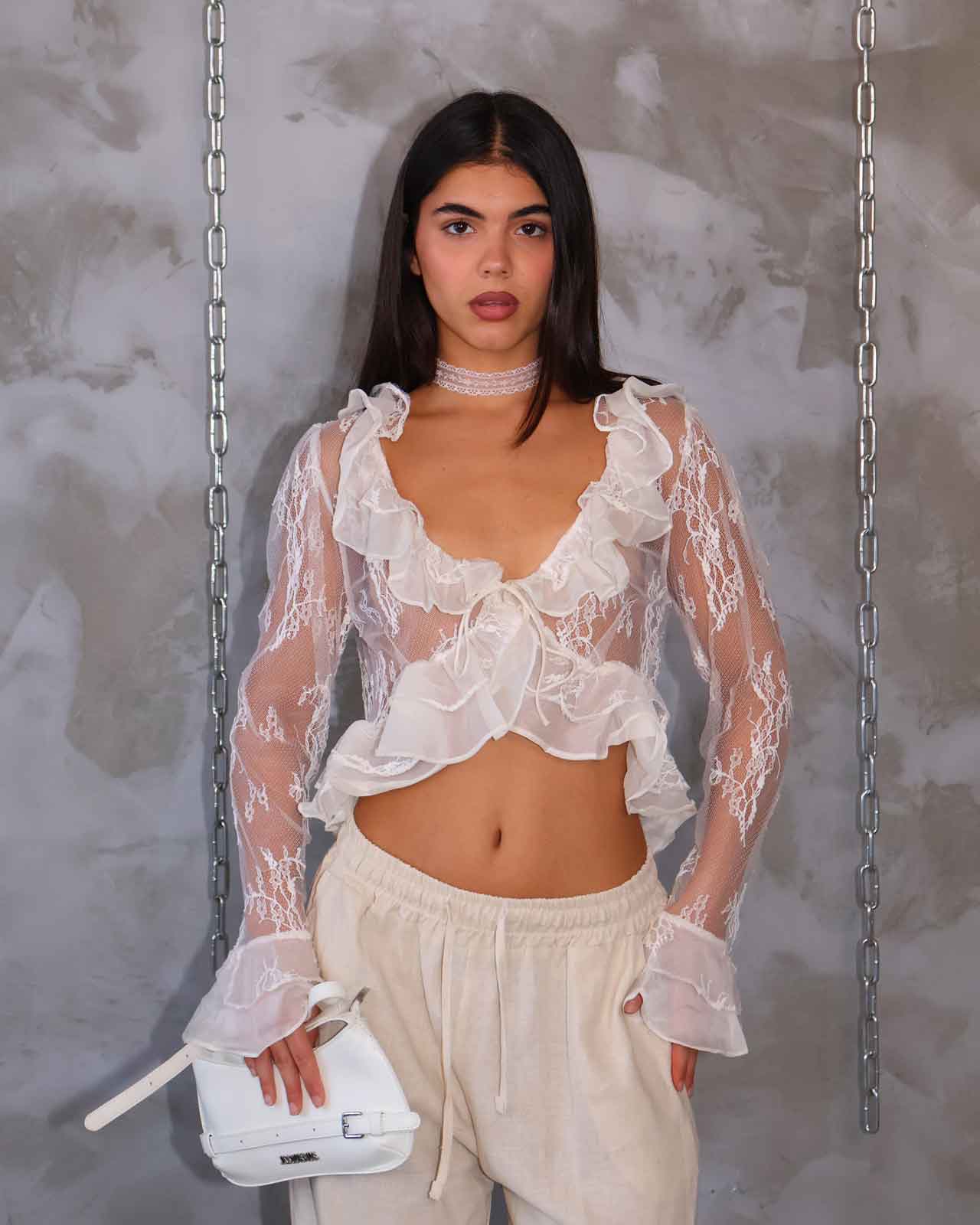 MAGLIA CON TRASPARENZE MACRAME