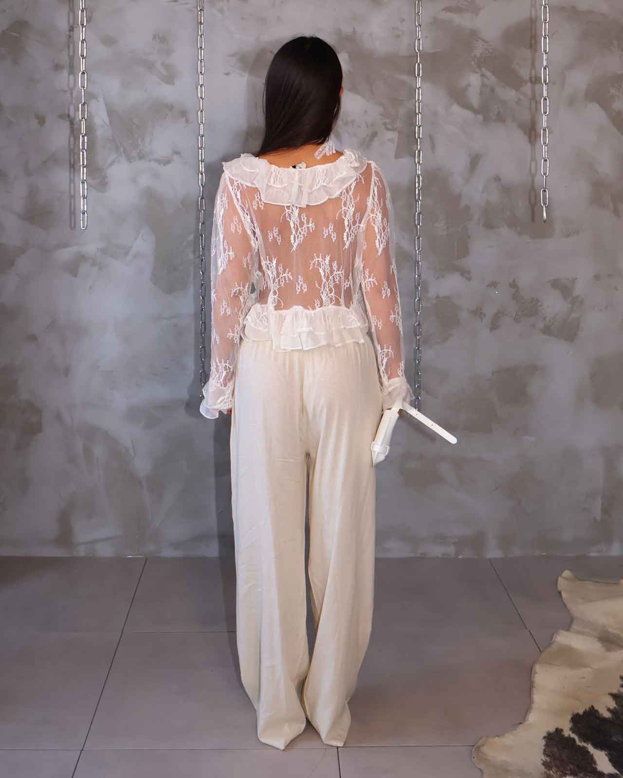 MAGLIA CON TRASPARENZE MACRAME
