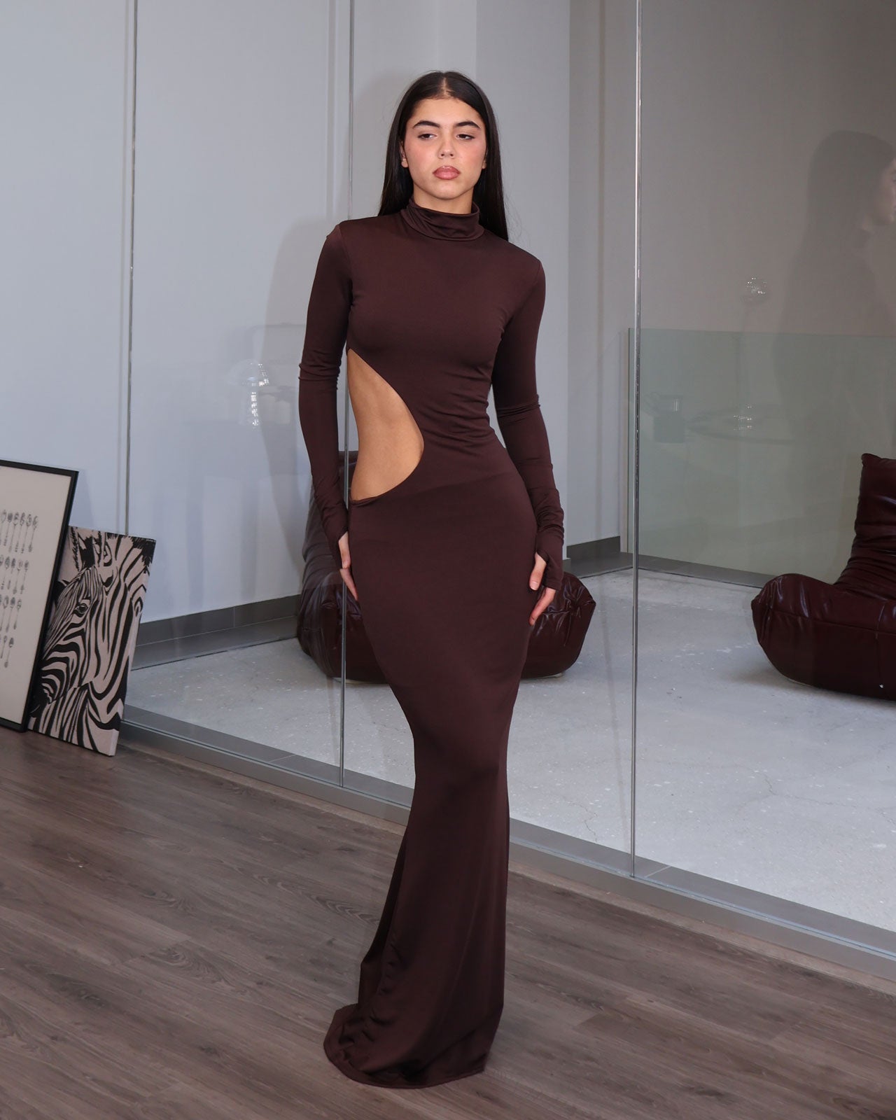 DRESS FOCUS