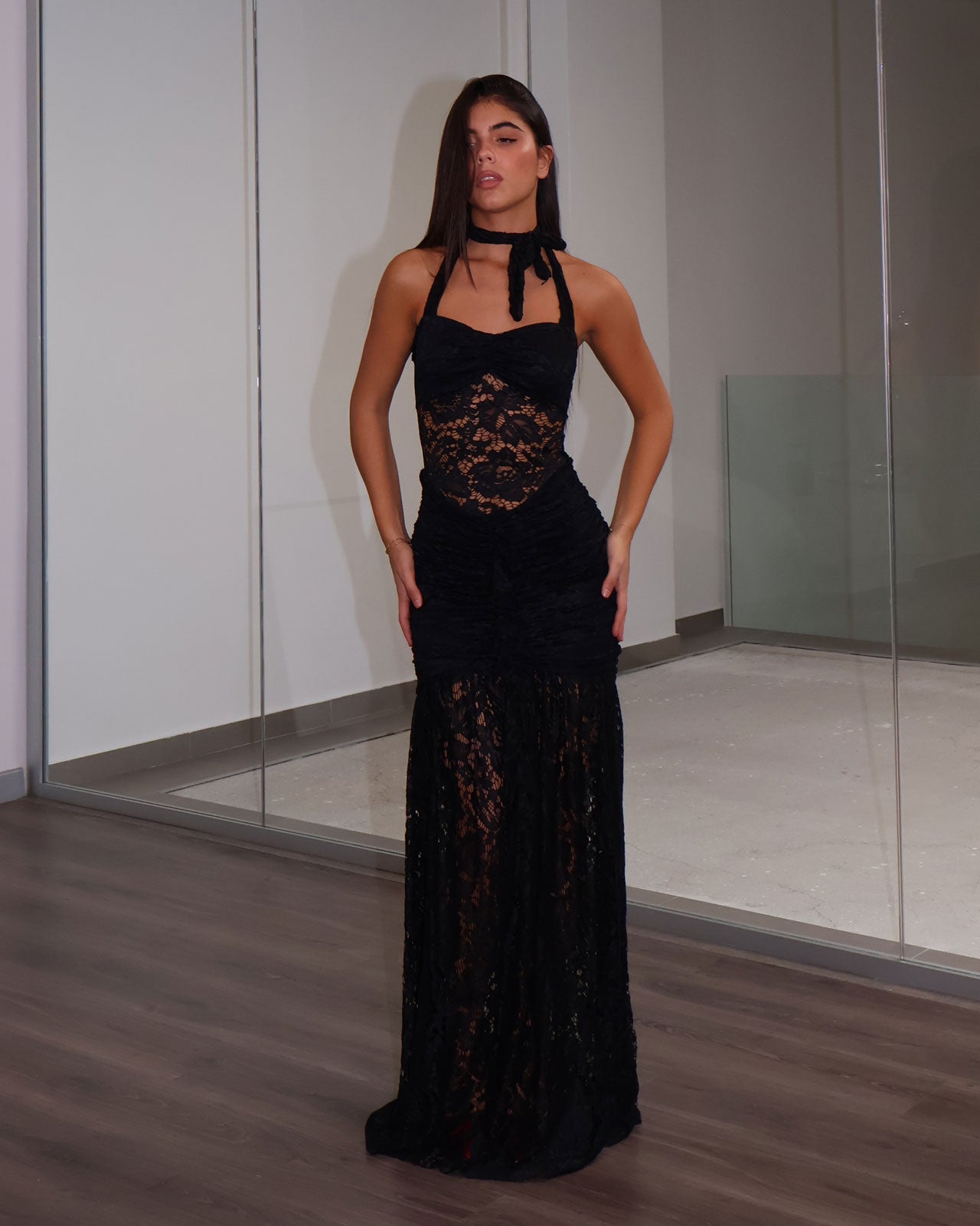 DRESS LUXE
