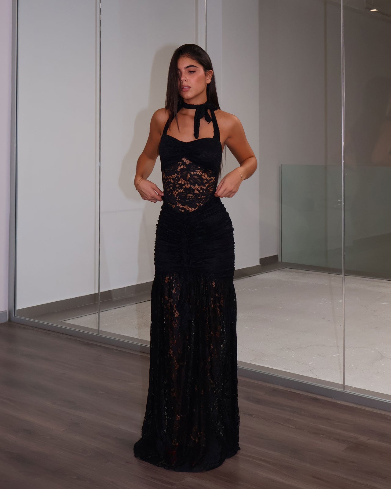 DRESS LUXE