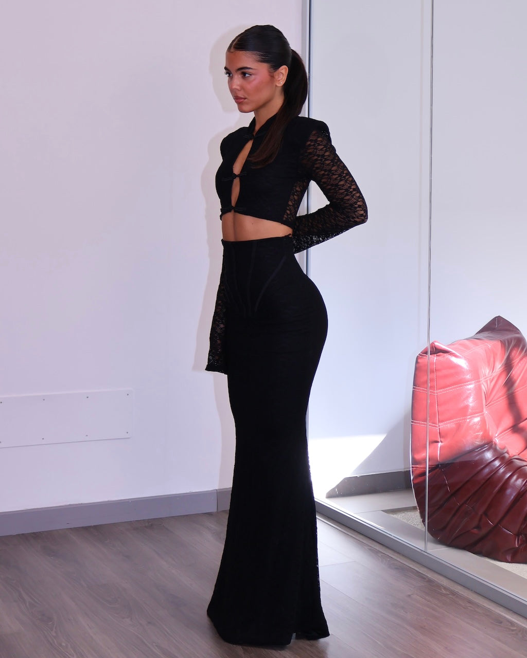 SET CRUDELIA