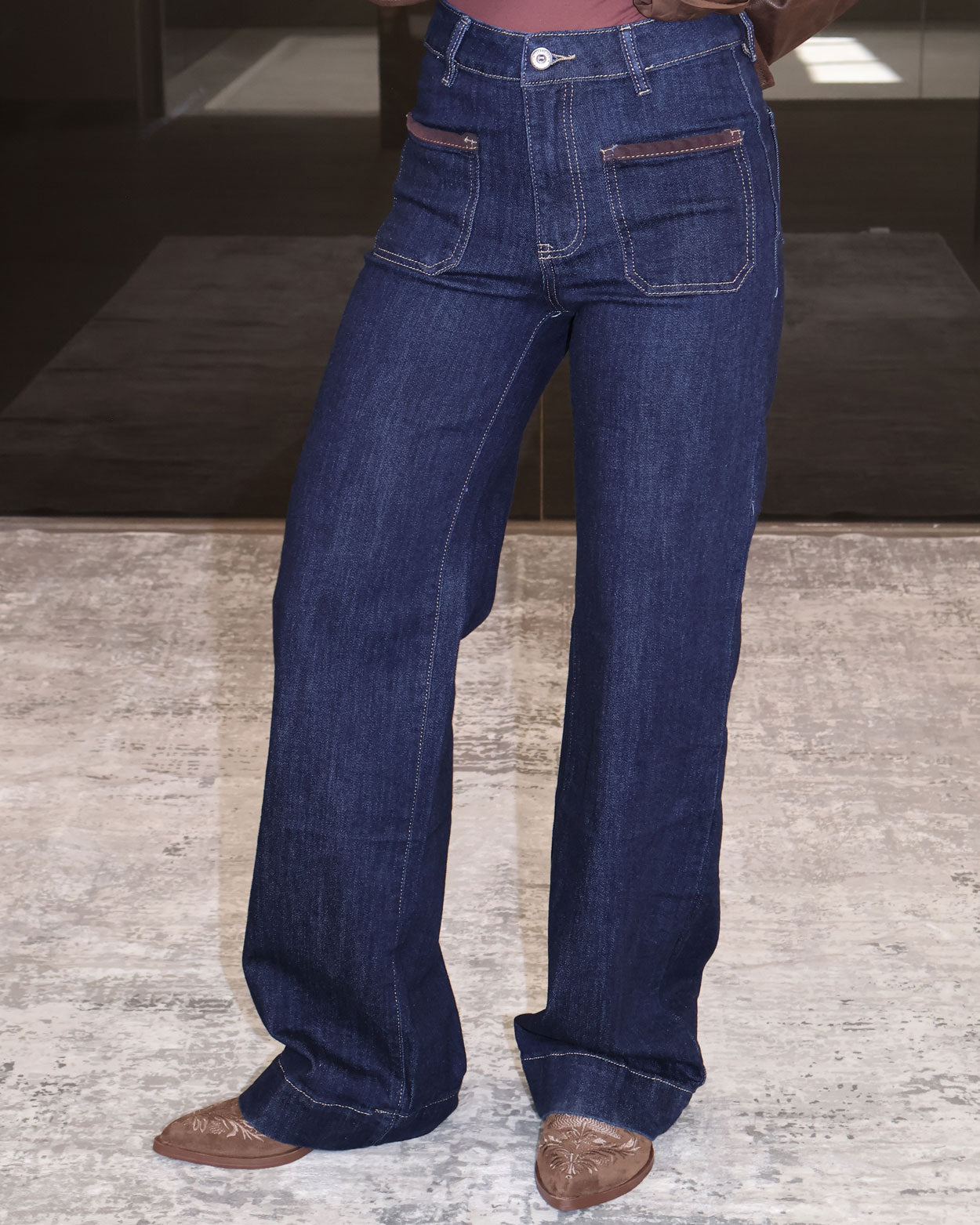 JEANS SEGRETO NEL BOSCO