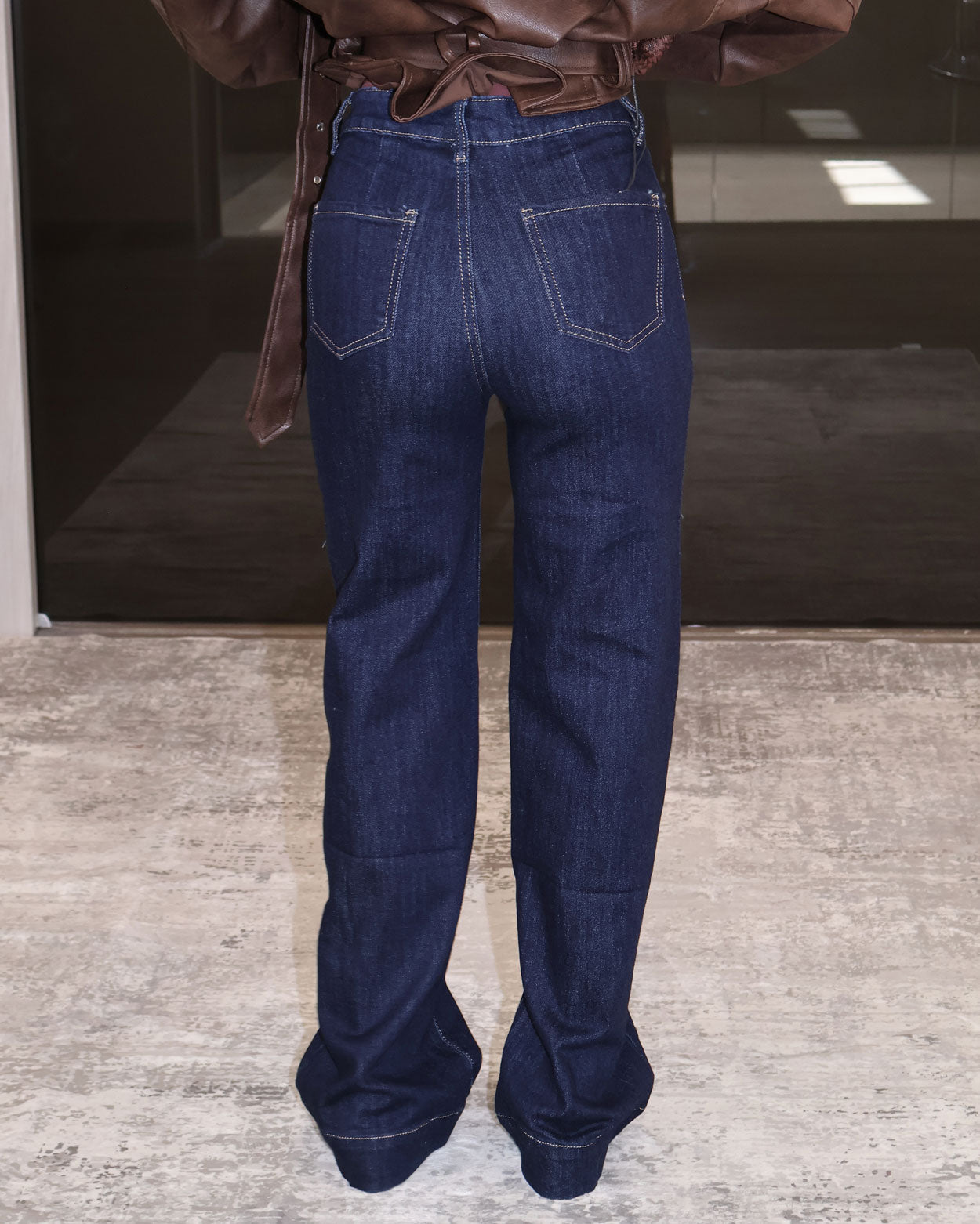 JEANS SEGRETO NEL BOSCO