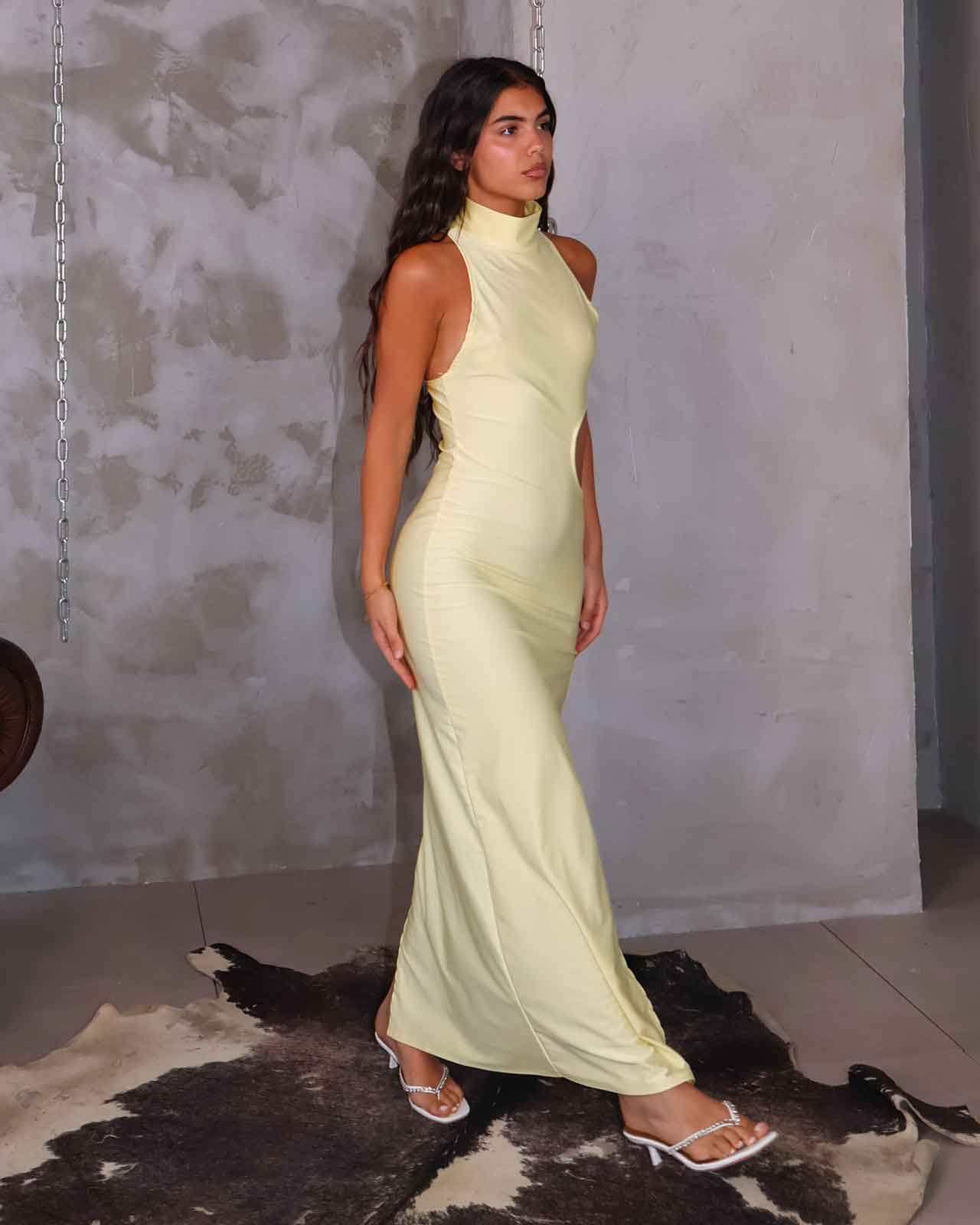 DRESS DON’T CRY