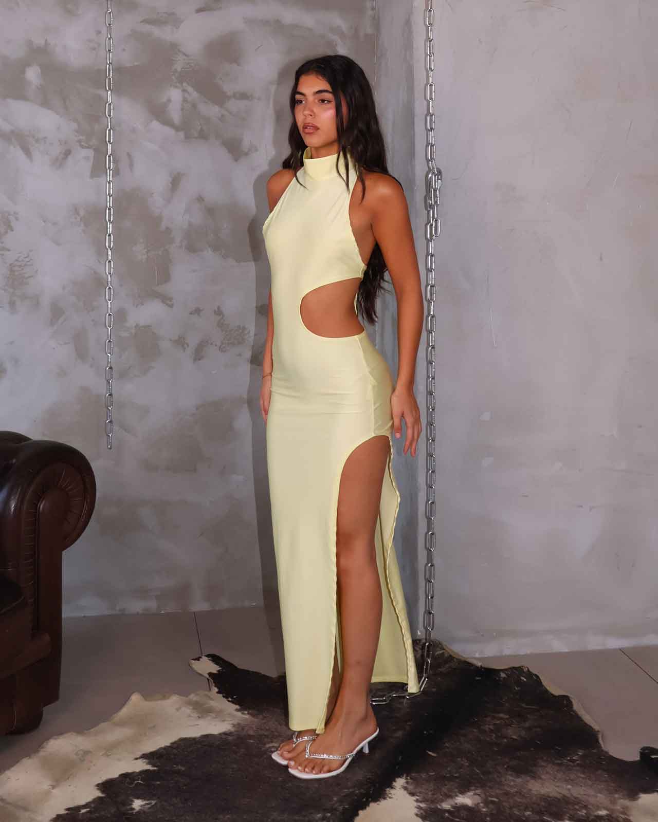 DRESS DON’T CRY