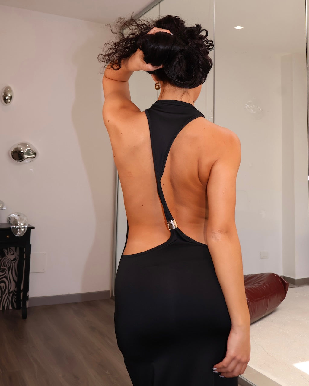 DRESS GOLDEN BACK