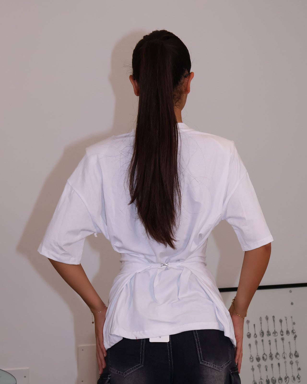 T SHIRT FRAME
