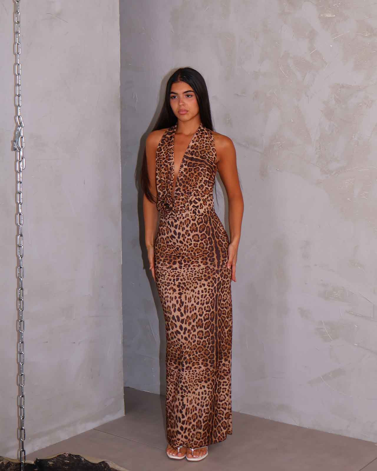 DRESS MINIMAL