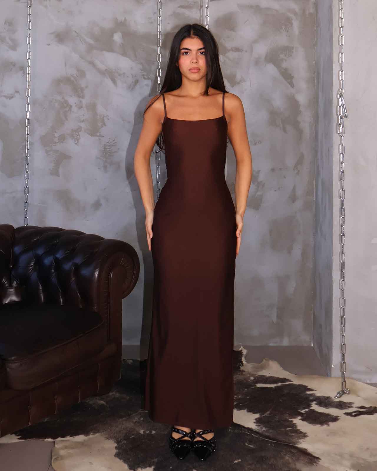 DRESS ESSENCE