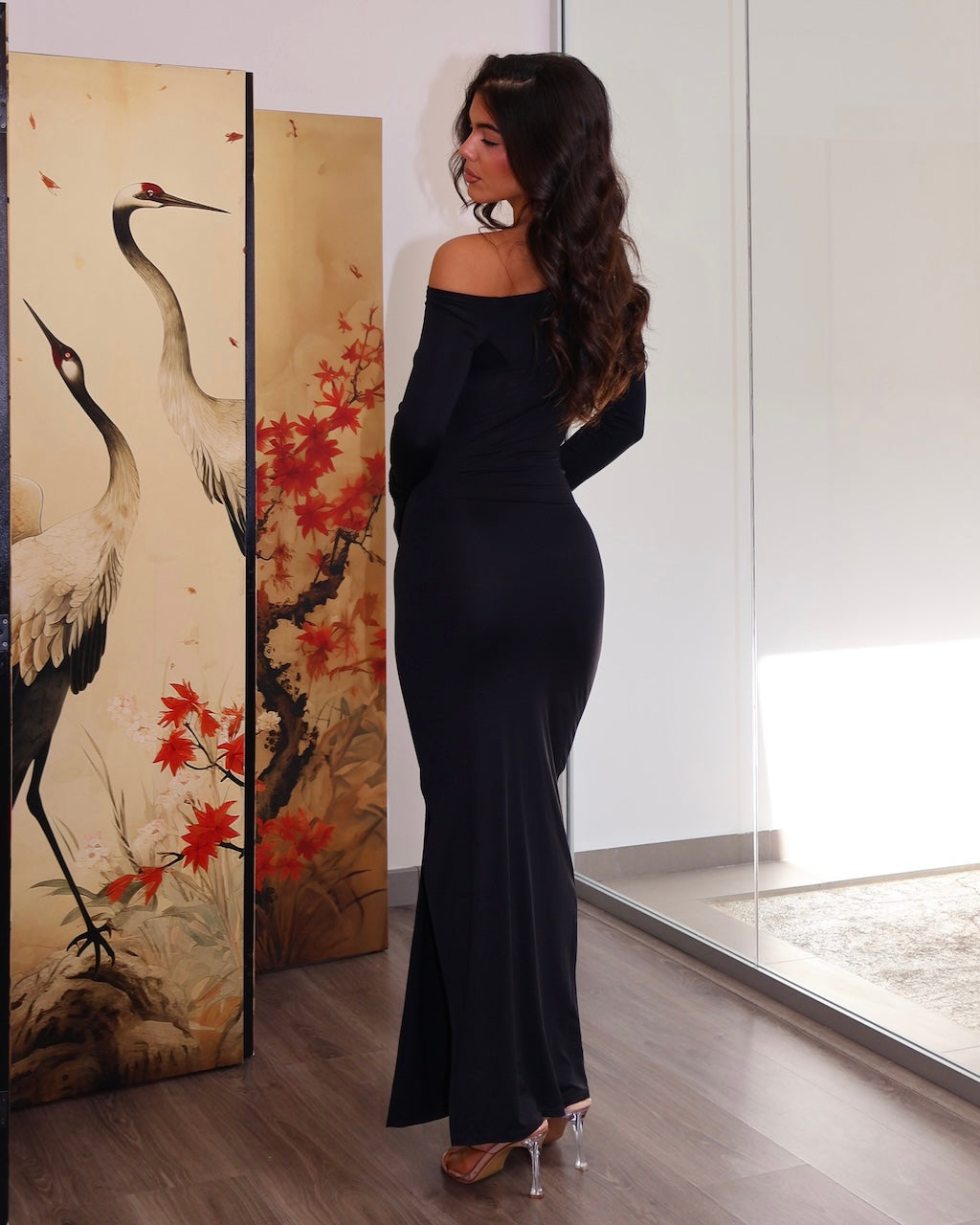DRESS UNFOLD