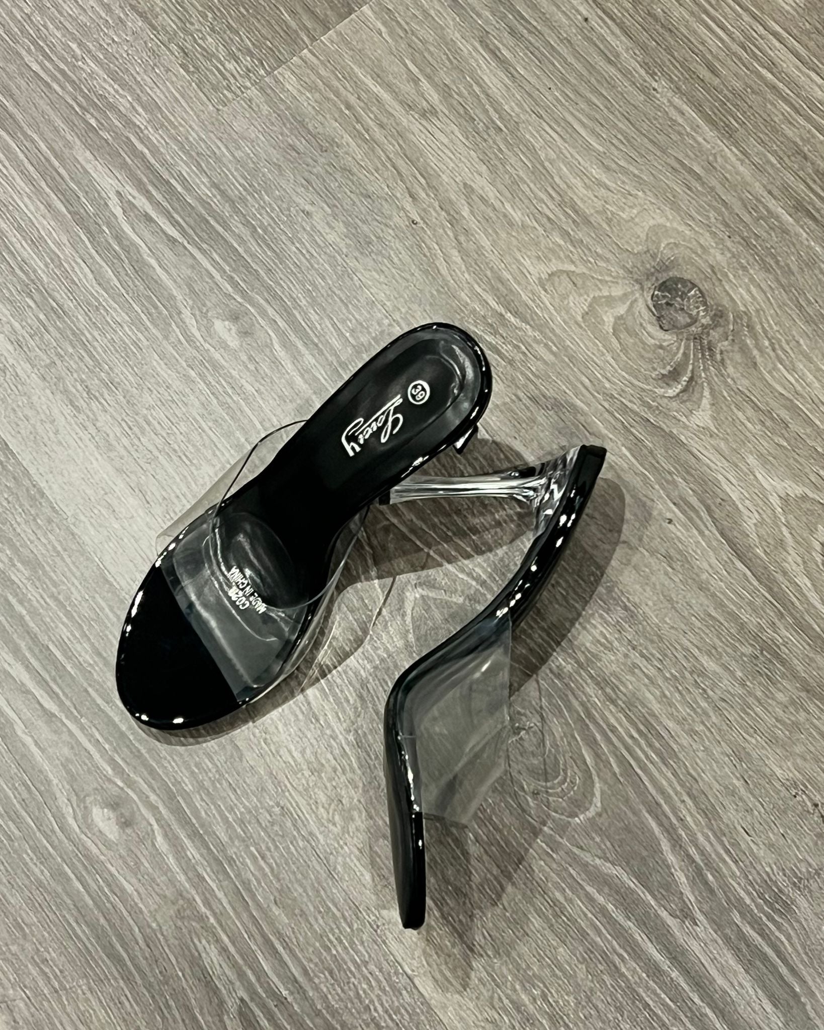DECOLLETE' MULES NERO